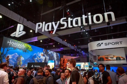 E3  Sony E3  Sony   Sony  Sony Sony
