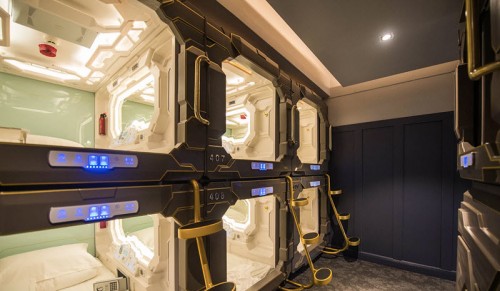 The Capsule Hotel 