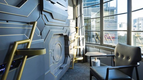 The Capsule Hotel 