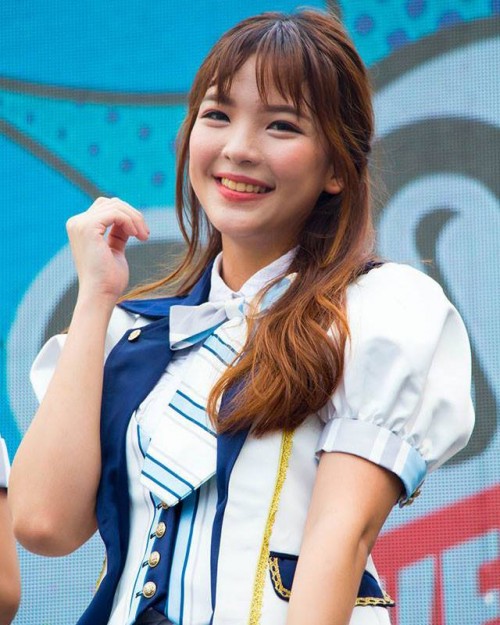 bnk48