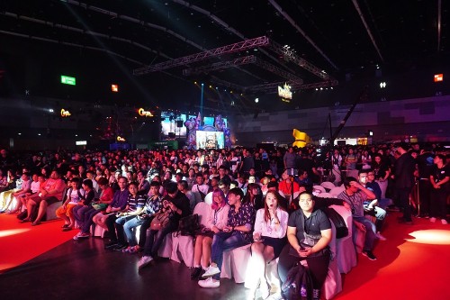 Garena World