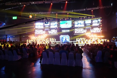 Garena World