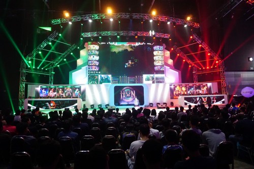 Garena World