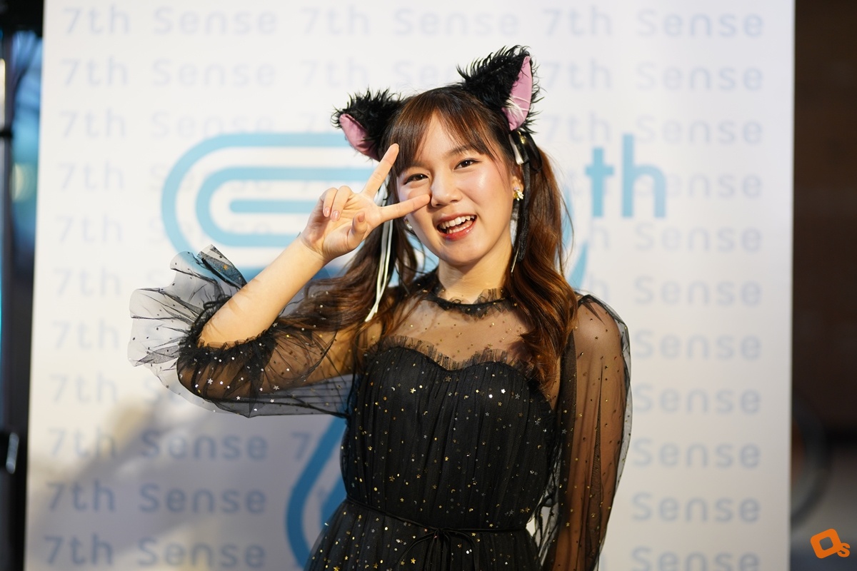 7th Sense x CM Cafe