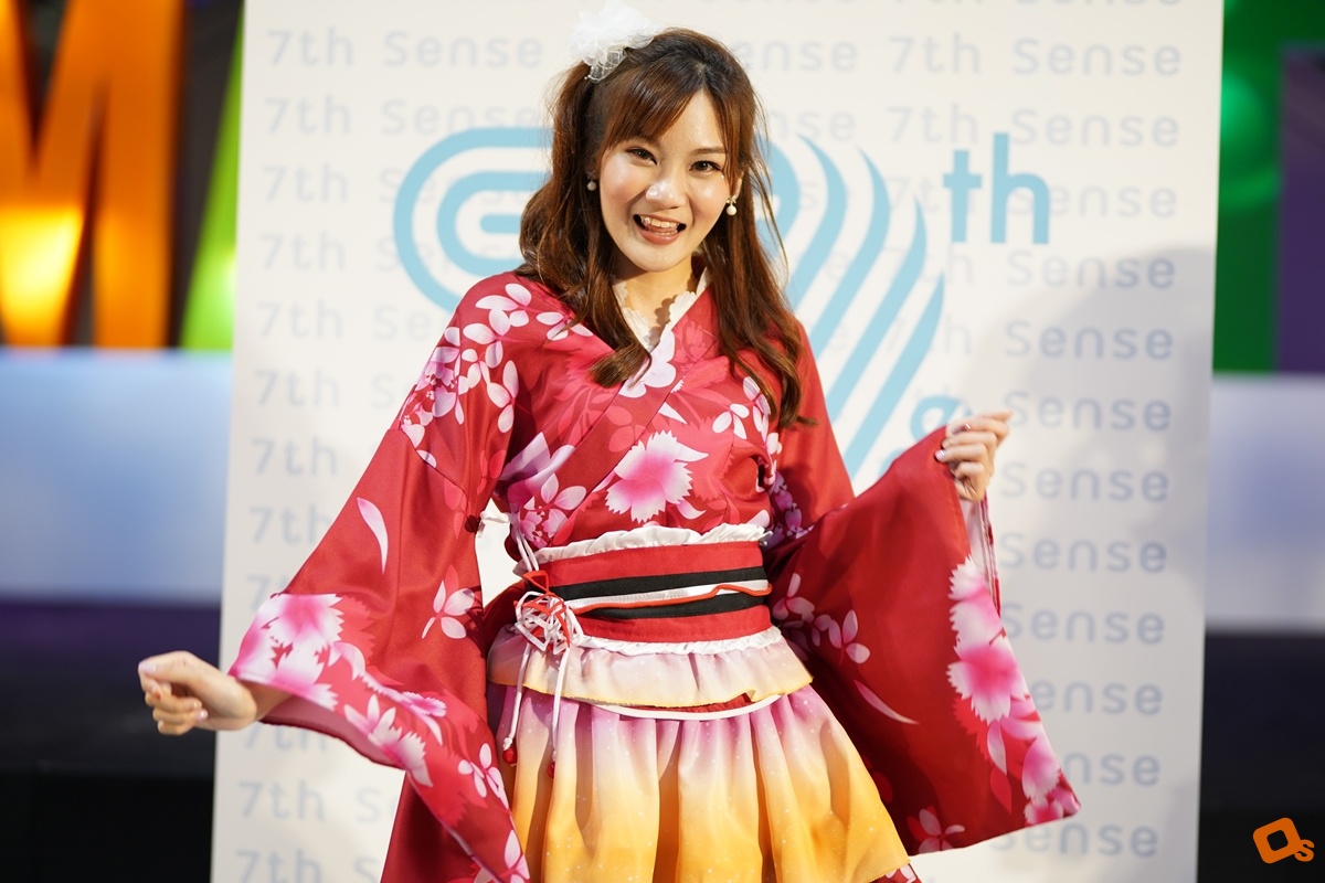 7th Sense x CM Cafe