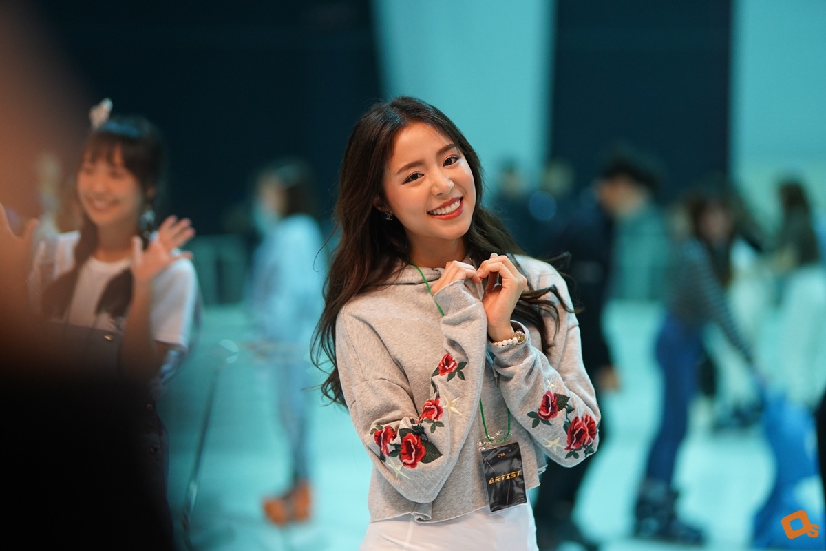 Idol on Ice