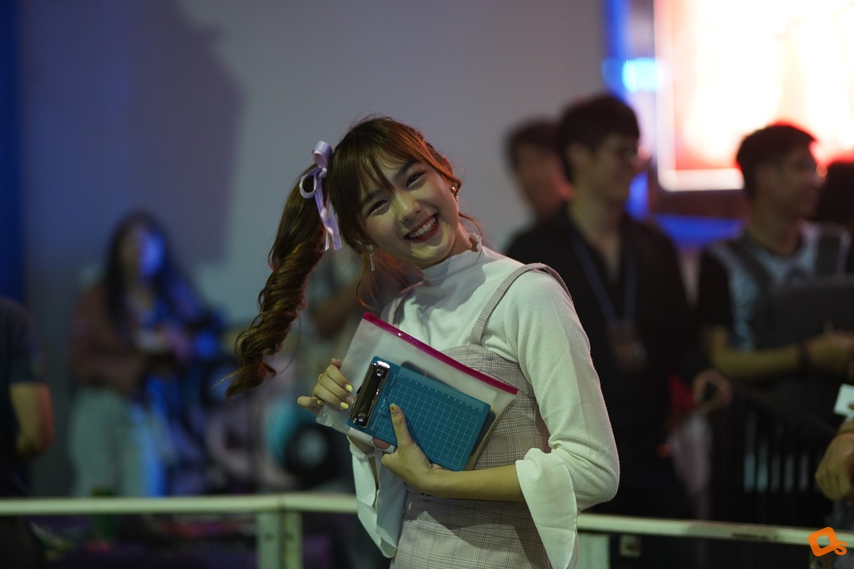 Idol on Ice
