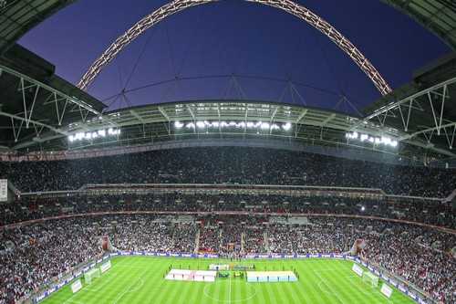 10 อันดับสุดยอดสนามฟุตบอลที่ยิ่งใหญ่ที่สุดในทวีปยุโรป 