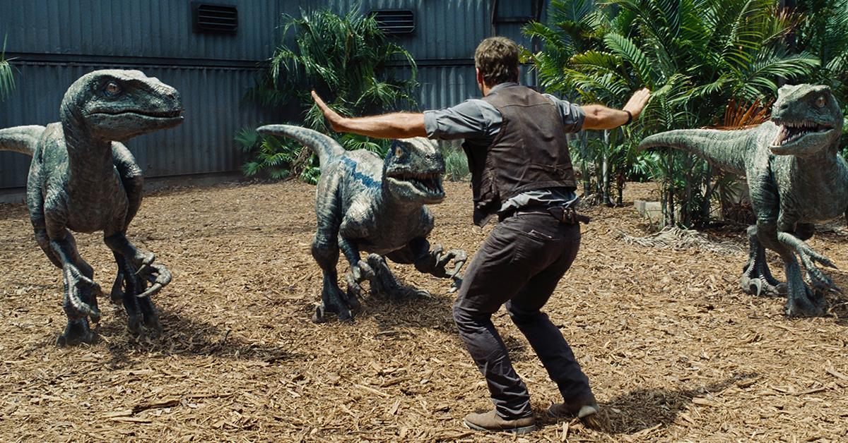 ผู้กำกับ Jurassic World: Dominion ทวิตแจงกองถ่ายต้องหยุดพักชั่วคราวเพราะทีมงานติด Covid