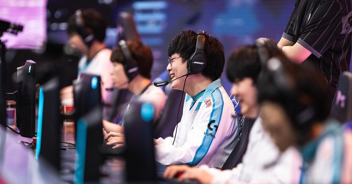 DAMWON Gaming เอาชนะ DRX 3-0 ผ่านเข้าสู่รอบ 4 ทีมสุดท้าย ในการแข่งขัน LOL Worlds 2020