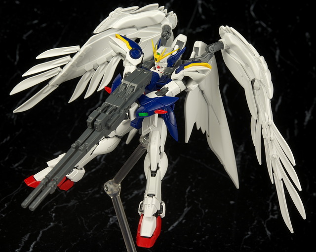 Wing Gundam Zero Custom กันพลายอดนิยม
