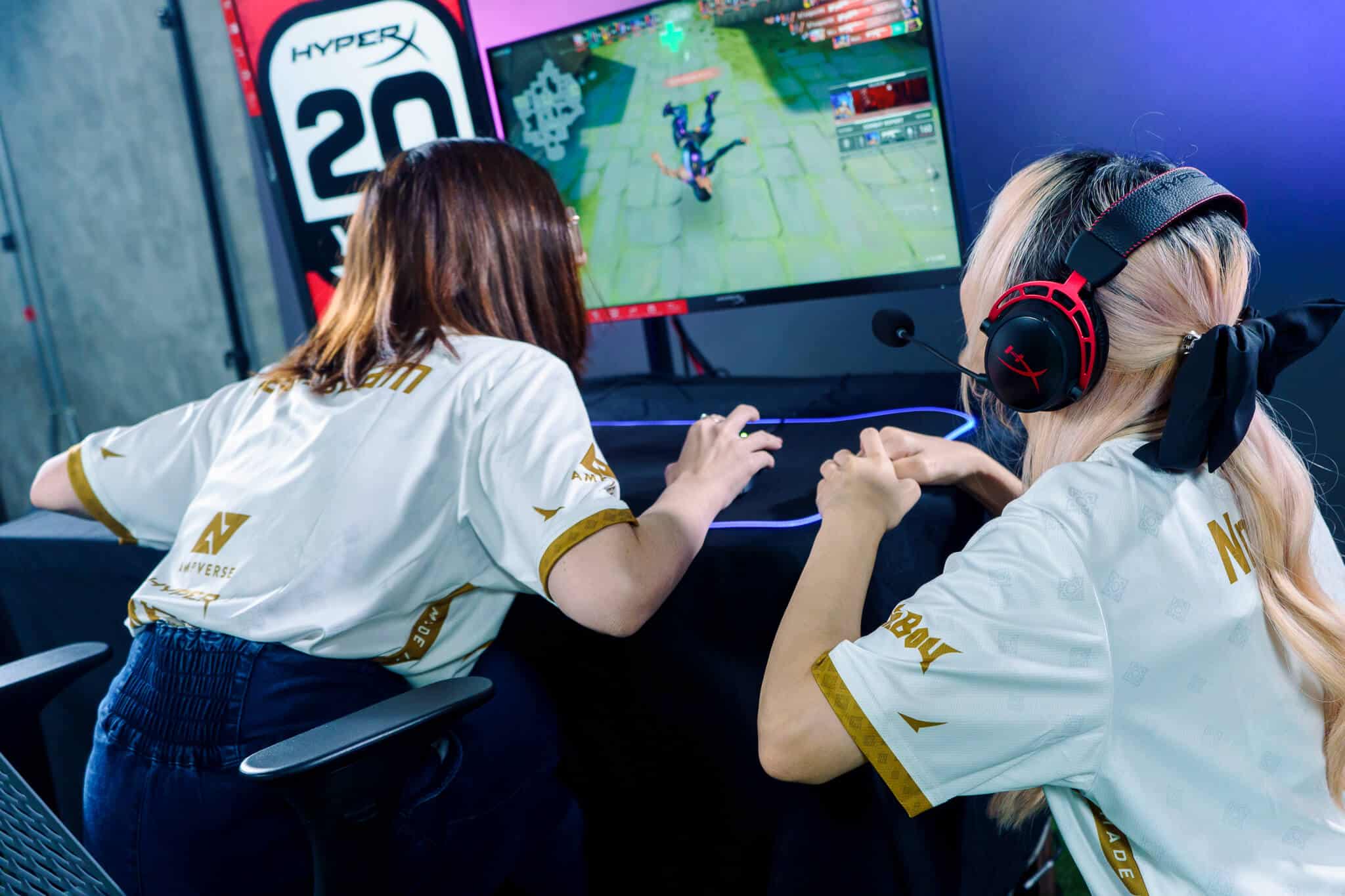 HyperX