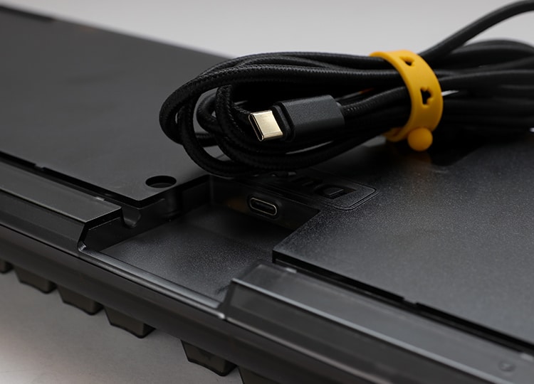 Ducky One 3 Aura Edition