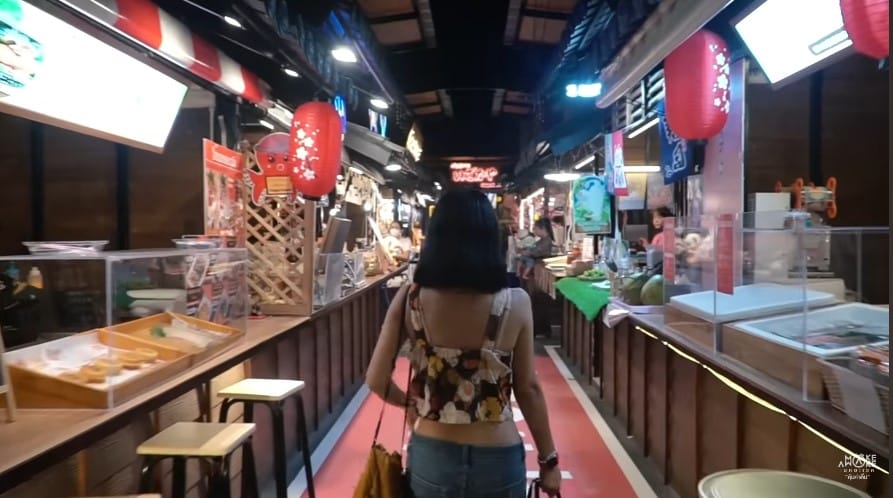 ตลาดปลาบางแสน
