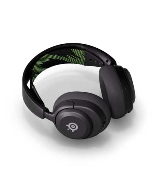 Arctis Nova 4