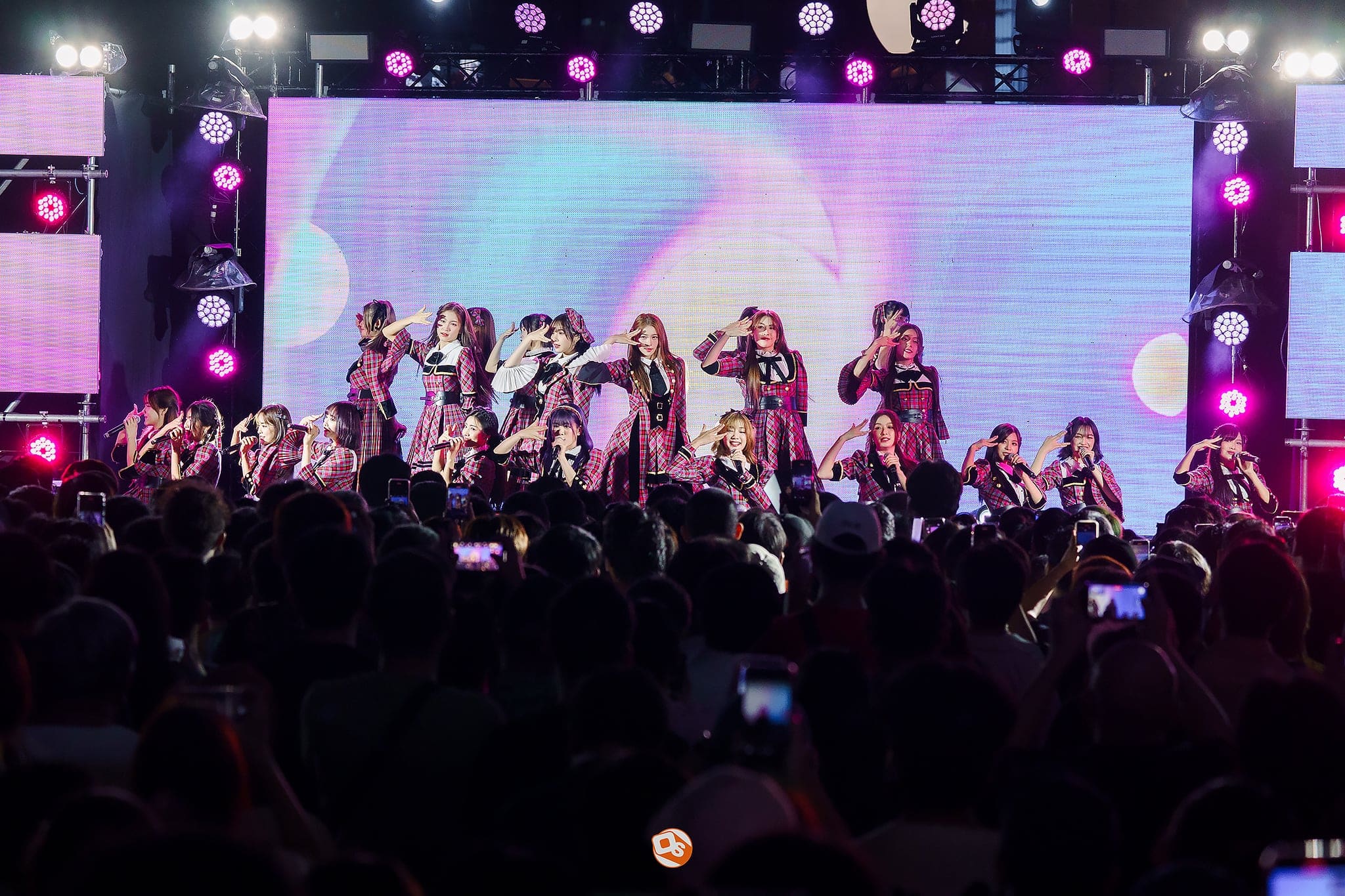 BNK48